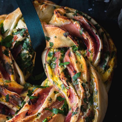 weihnachtlicher Pizzakranz