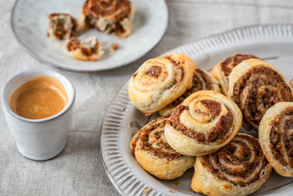 Schnelle Nussschnecken mit Blätterteig | Rezept Schnelle Nussschnecken mit Blätterteig | Rezept