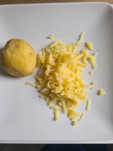 geriebene Kartoffeln für Kartoffelrösti Rezept