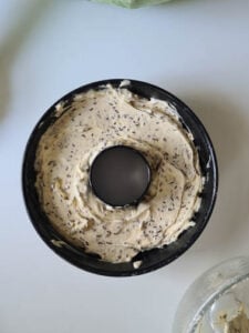 Kuchenteig in Kuchenform