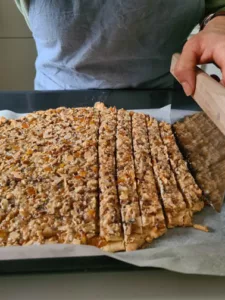 Florentiner Schnitten in lange Rechtecke geschnitten